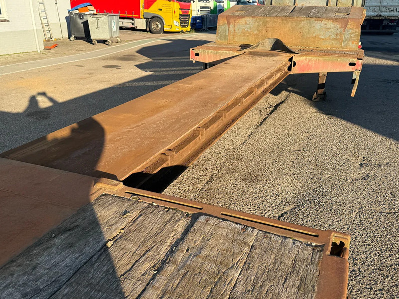 Faymonville STN-4AU - EXTENDABLE 4,82 METER + HYDRAULIC RAMPS - Низкорамный полуприцеп: фото 4 Faymonville STN-4AU - EXTENDABLE 4,82 METER + HYDRAULIC RAMPS - Низкорамный полуприцеп: фото 4