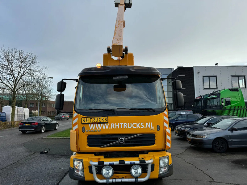 Volvo FL 240 4X2 DANILIFT WDT 180S ONLY 327.000 KM - Грузовик: фото 2 Volvo FL 240 4X2 DANILIFT WDT 180S ONLY 327.000 KM - Грузовик: фото 2