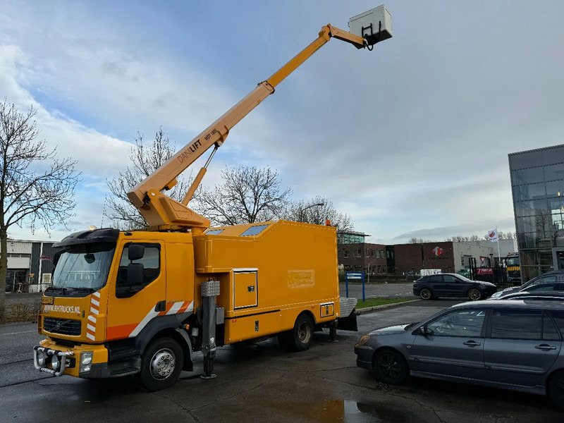Volvo FL 240 4X2 DANILIFT WDT 180S ONLY 327.000 KM - Грузовик: фото 1 Volvo FL 240 4X2 DANILIFT WDT 180S ONLY 327.000 KM - Грузовик: фото 1