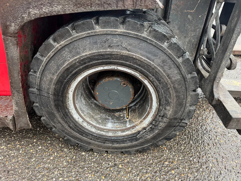 Дизельный погрузчик Kalmar DCF 80-9 8000 KG 2 STAGE MAST FORK POSITIONER DIESEL: фото 16 Дизельный погрузчик Kalmar DCF 80-9 8000 KG 2 STAGE MAST FORK POSITIONER DIESEL: фото 16