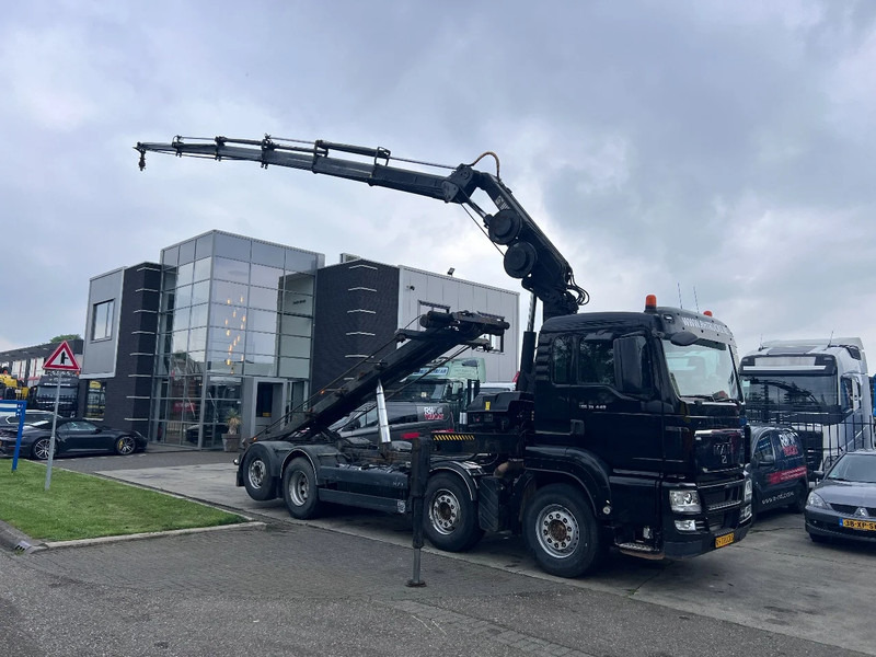 MAN TGS 35.440 8X2-4 + HIAB 220C-5 REMOTE + CABLE LIFT AUTOMATIC - Тросовый мультилифт, Автоманипулятор: фото 4 MAN TGS 35.440 8X2-4 + HIAB 220C-5 REMOTE + CABLE LIFT AUTOMATIC - Тросовый мультилифт, Автоманипулятор: фото 4