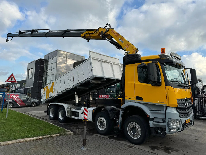 Mercedes-Benz Arocs 4448 8X4 + EURO 6 + FASSI F315 + REMOTE + KIPPER + STEERING AXLE - Самосвал, Автоманипулятор: фото 2 Mercedes-Benz Arocs 4448 8X4 + EURO 6 + FASSI F315 + REMOTE + KIPPER + STEERING AXLE - Самосвал, Автоманипулятор: фото 2