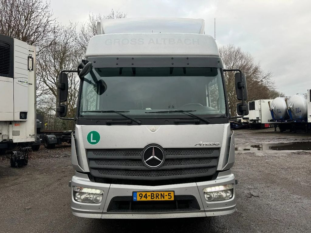 Mercedes-Benz Atego 1224 4X2 MOETEFINDT + MOETEFINDT HANGER + - Автовоз: фото 4 Mercedes-Benz Atego 1224 4X2 MOETEFINDT + MOETEFINDT HANGER + - Автовоз: фото 4