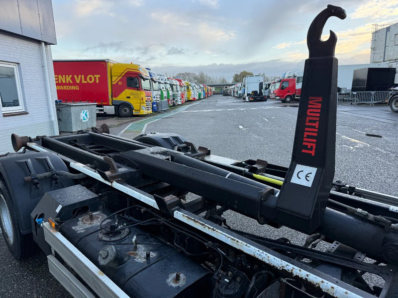 Mitsubishi Canter 7C18 - EURO 6 + HIAB 5 TON HOOKLIFT - Крюковой мультилифт: фото 5 Mitsubishi Canter 7C18 - EURO 6 + HIAB 5 TON HOOKLIFT - Крюковой мультилифт: фото 5