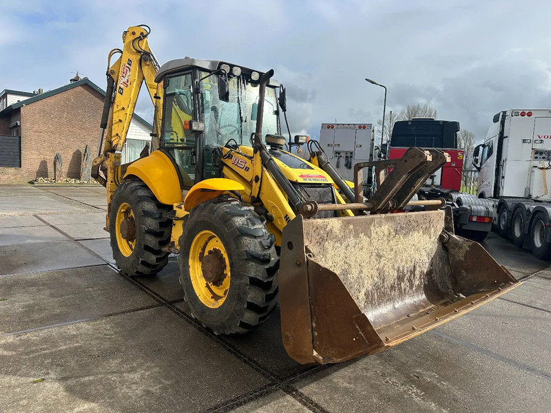 New Holland LB115B, CE, 240 MM MULTI PURPOSE LOADER BUCKET, 800 MM BACHOE DIGGING BUCKET, FLIP OVER FORKS, AIR CONDITIONER - Экскаватор-погрузчик: фото 5 New Holland LB115B, CE, 240 MM MULTI PURPOSE LOADER BUCKET, 800 MM BACHOE DIGGING BUCKET, FLIP OVER FORKS, AIR CONDITIONER - Экскаватор-погрузчик: фото 5