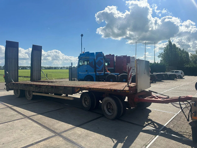 Nooteboom 4 ASSIGE BLADGEVEERD HYDRAULISCHE KLEPPEN - Низкорамный прицеп: фото 3 Nooteboom 4 ASSIGE BLADGEVEERD HYDRAULISCHE KLEPPEN - Низкорамный прицеп: фото 3