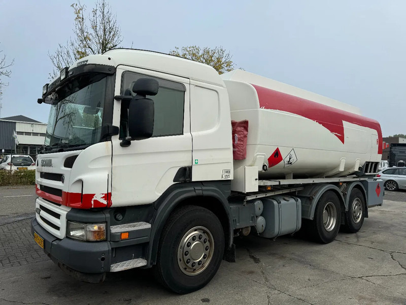 Scania P400 6X2 - EURO 5 + 3 CAMBER + STEERING & LIFTING AXLE - Грузовик-цистерна: фото 1 Scania P400 6X2 - EURO 5 + 3 CAMBER + STEERING & LIFTING AXLE - Грузовик-цистерна: фото 1