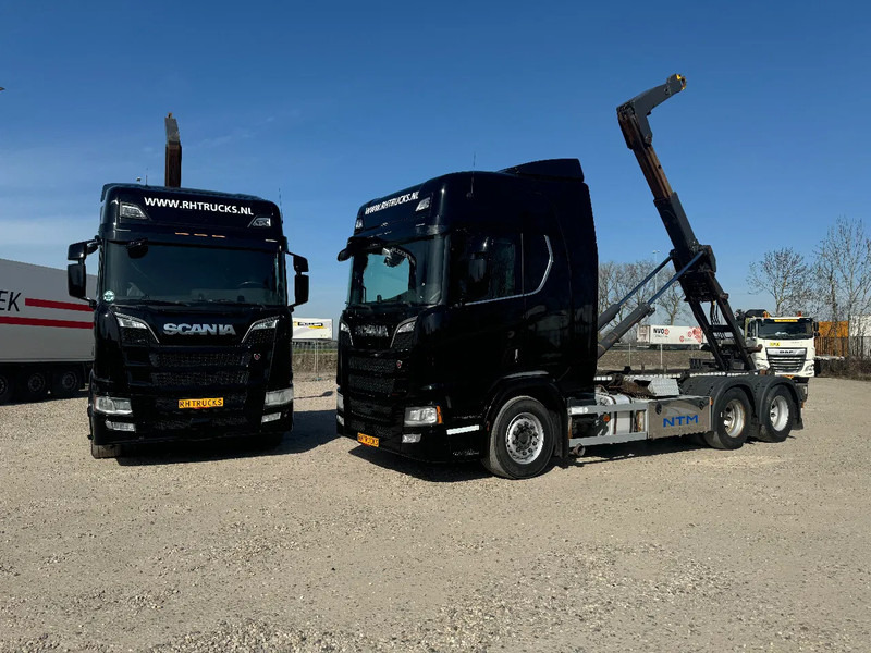 Scania R580 V8 NGS 6X2 EURO 6 VDL 20T HOOK - Крюковой мультилифт: фото 1 Scania R580 V8 NGS 6X2 EURO 6 VDL 20T HOOK - Крюковой мультилифт: фото 1