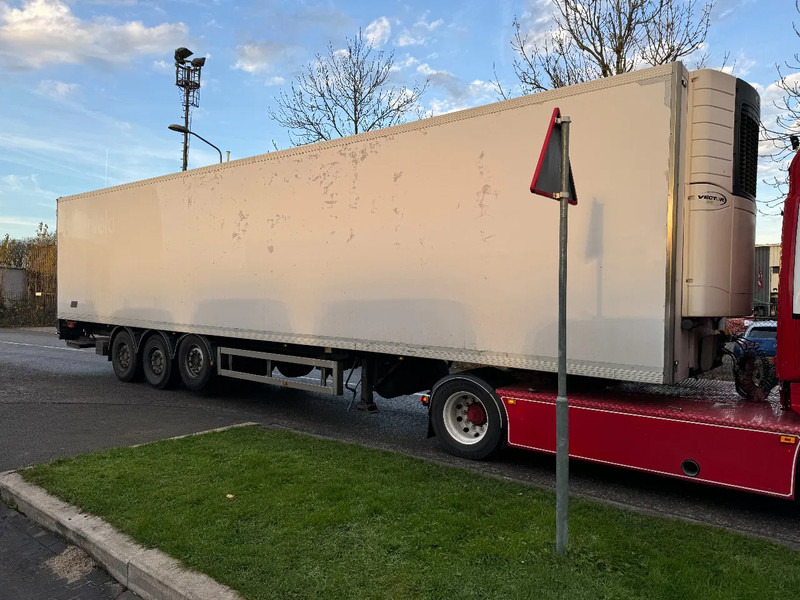 Tecnokar CARRIER VECTOR 1550 3X SAF AXLE - Полуприцеп-рефрижератор: фото 5 Tecnokar CARRIER VECTOR 1550 3X SAF AXLE - Полуприцеп-рефрижератор: фото 5