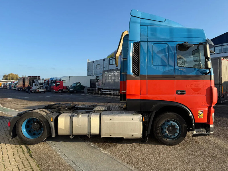 DAF XF 440 4X2 EURO 6 MEGA - ONLY 706.274 KM - Тягач: фото 4 DAF XF 440 4X2 EURO 6 MEGA - ONLY 706.274 KM - Тягач: фото 4