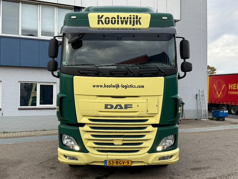DAF XF 460 4X2 EURO 6 - FULL SPOILERS - NL REGISTRATION - Тягач: фото 2 DAF XF 460 4X2 EURO 6 - FULL SPOILERS - NL REGISTRATION - Тягач: фото 2