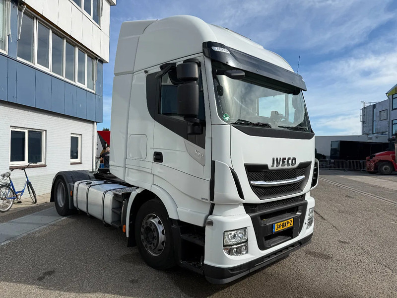 Iveco Stralis 440.42 Iveco AS440STX/P Hi-Way Stralis - Тягач: фото 1 Iveco Stralis 440.42 Iveco AS440STX/P Hi-Way Stralis - Тягач: фото 1