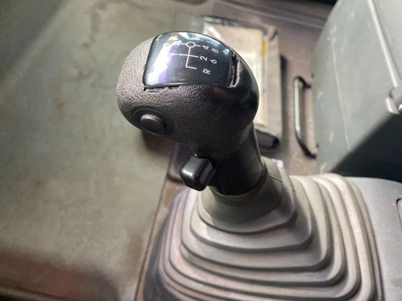 MAN TGA 33.530 6X4 MANUEL GEARBOX 70 TON - Тягач: фото 5 MAN TGA 33.530 6X4 MANUEL GEARBOX 70 TON - Тягач: фото 5