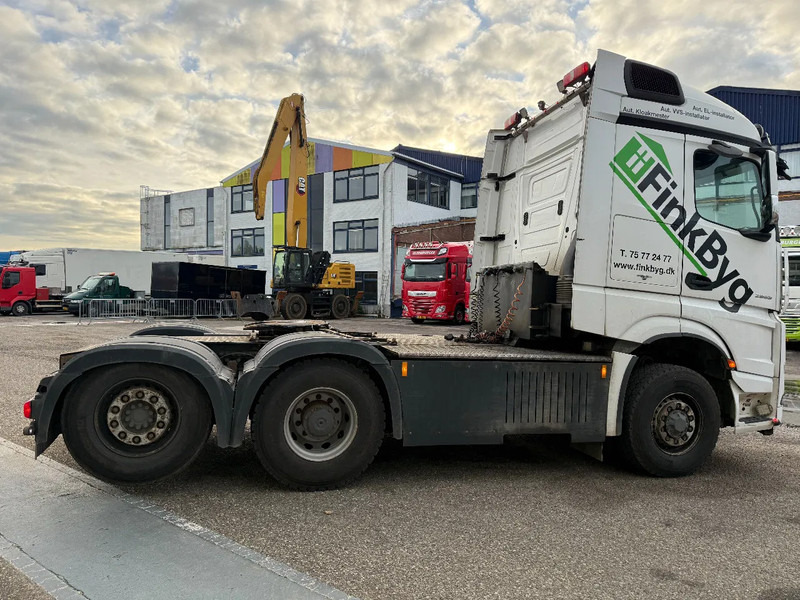 Mercedes-Benz Arocs 2553 6X4H + TIPPER HYDRAULICS - Тягач: фото 4 Mercedes-Benz Arocs 2553 6X4H + TIPPER HYDRAULICS - Тягач: фото 4