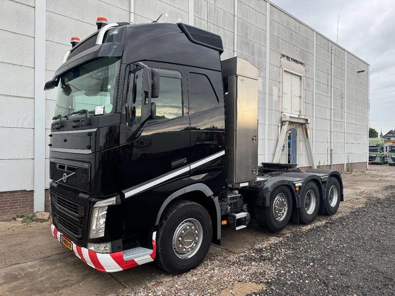 Тягач Volvo FH 540 8X4 EURO 6 - 180 TON + RETARDER + TÜV TILL 03-2026: фото 1