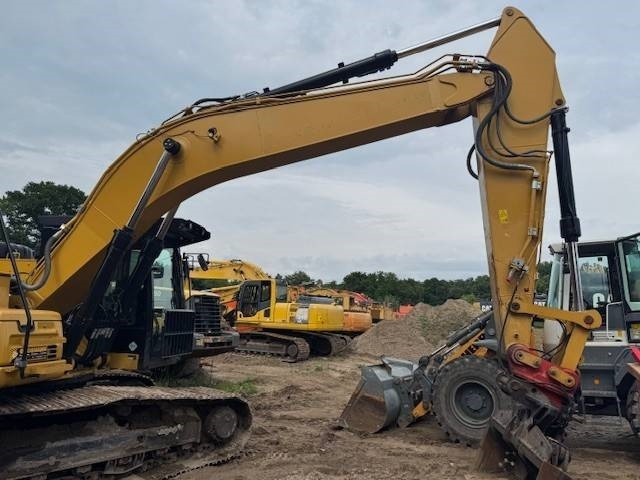CAT 326 F L - Гусеничный экскаватор: фото 4 CAT 326 F L - Гусеничный экскаватор: фото 4
