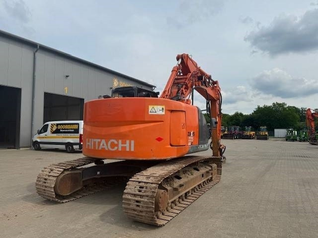 HITACHI ZX 225USLC-3 - Гусеничный экскаватор: фото 5 HITACHI ZX 225USLC-3 - Гусеничный экскаватор: фото 5