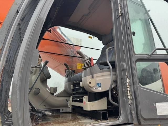 Гусеничный экскаватор HITACHI ZX 350 LCN: фото 12