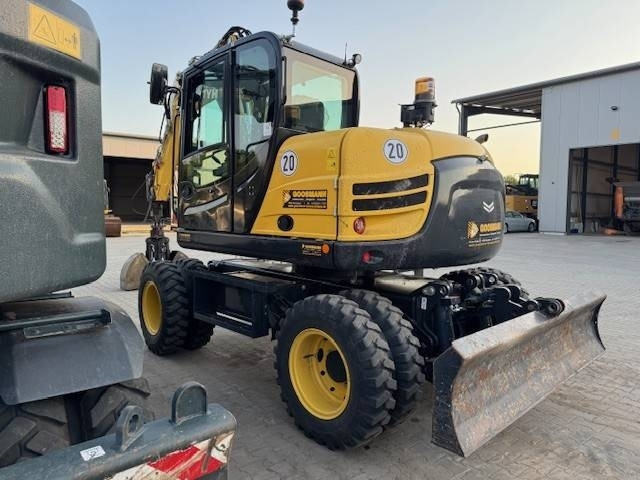 Yanmar B 110 W - Колёсный экскаватор: фото 1 Yanmar B 110 W - Колёсный экскаватор: фото 1
