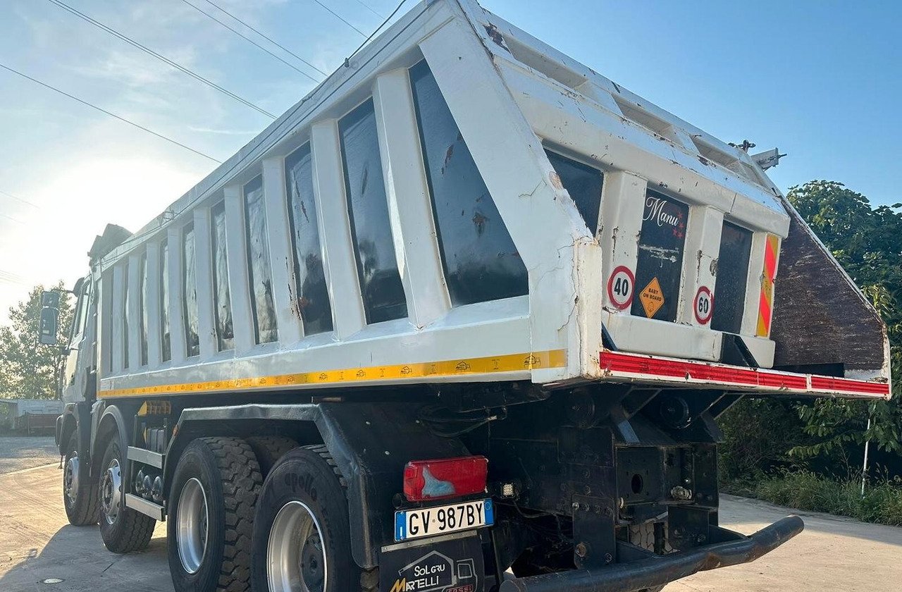 Astra HD8 84 4 assi ribaltabile EURO 5 - Самосвал: фото 4 Astra HD8 84 4 assi ribaltabile EURO 5 - Самосвал: фото 4