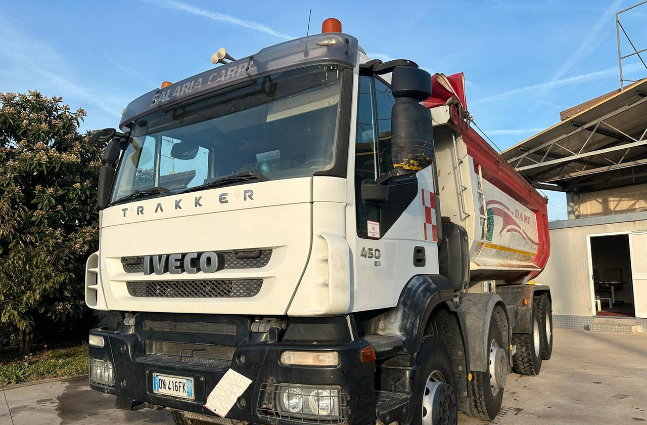 Iveco Trakker 450 4 assi euro 5 - Самосвал: фото 2 Iveco Trakker 450 4 assi euro 5 - Самосвал: фото 2