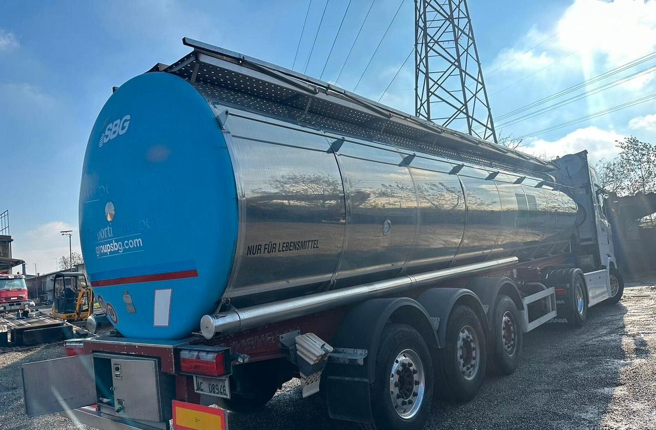 Semirimorchio cisterna Menci trasporto alimentari - Полуприцеп-цистерна: фото 1 Semirimorchio cisterna Menci trasporto alimentari - Полуприцеп-цистерна: фото 1
