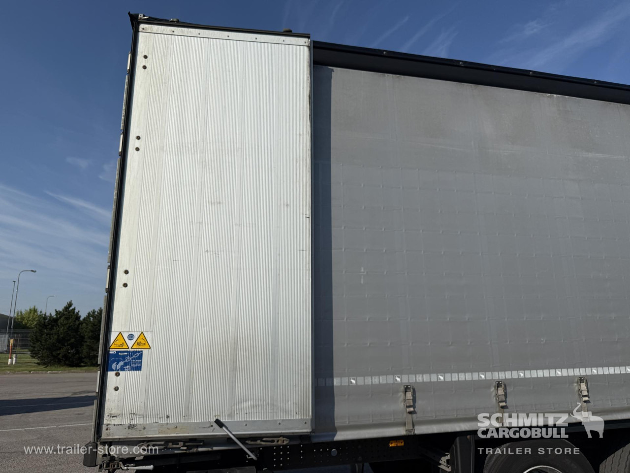 SCHMITZ Curtainsider Standard - Тентованный полуприцеп: фото 3 SCHMITZ Curtainsider Standard - Тентованный полуприцеп: фото 3