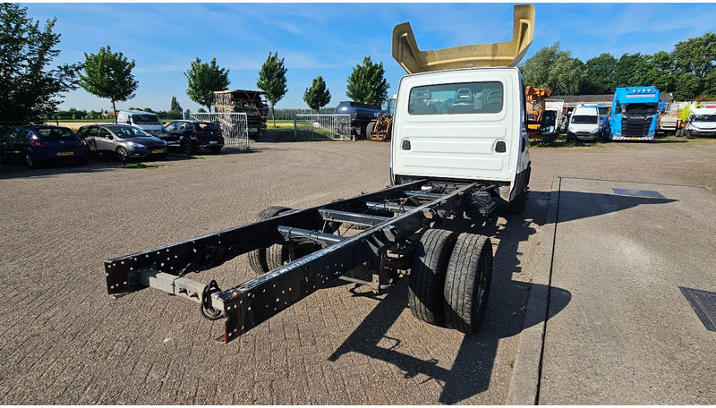 Iveco Daily IS70CI2BA - Грузовик-шасси: фото 5 Iveco Daily IS70CI2BA - Грузовик-шасси: фото 5