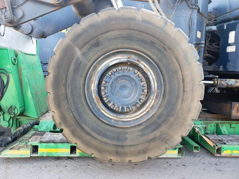 Michelin 29.5 R29 - Шина: фото 2 Michelin 29.5 R29 - Шина: фото 2