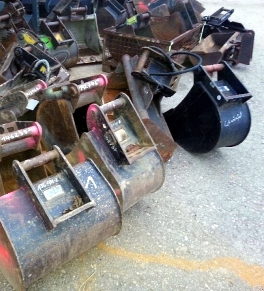 - Ковш для Мини-экскаваторов: фото 1 - Ковш для Мини-экскаваторов: фото 1