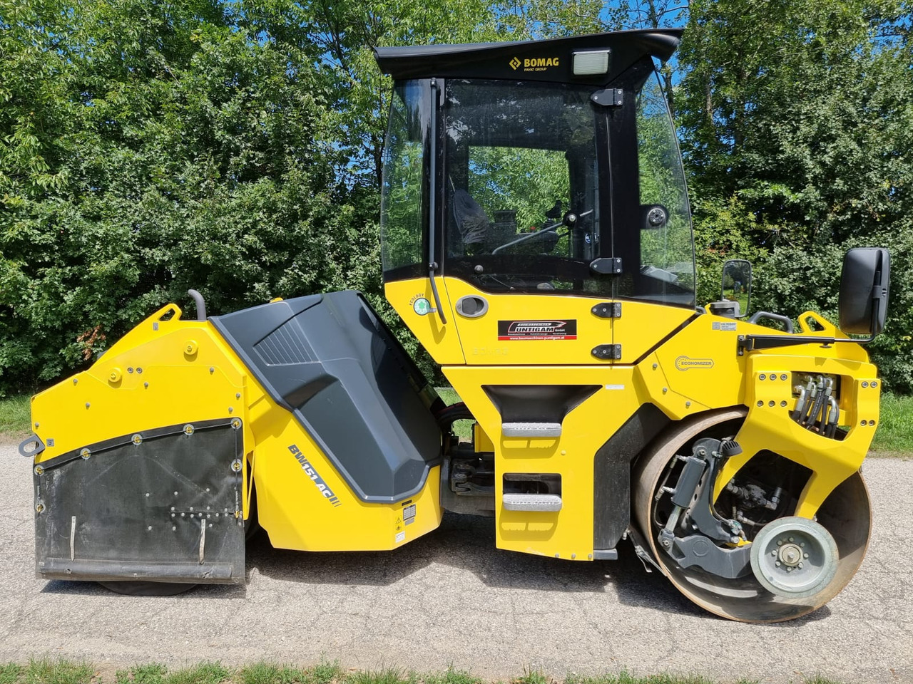 BOMAG BW 151 AC-5 - Каток: фото 2 BOMAG BW 151 AC-5 - Каток: фото 2