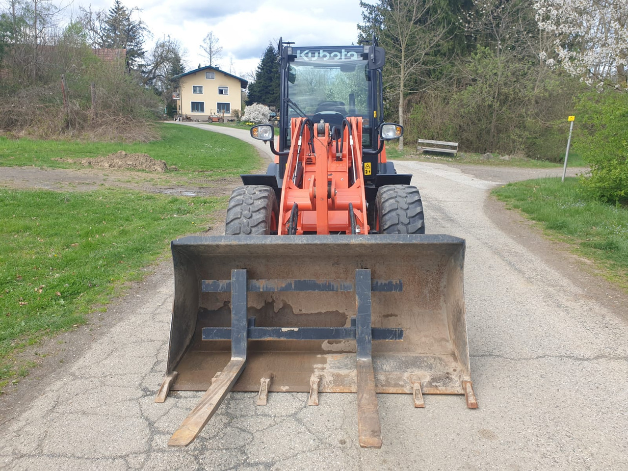 KUBOTA R 070 - Колёсный погрузчик: фото 4 KUBOTA R 070 - Колёсный погрузчик: фото 4