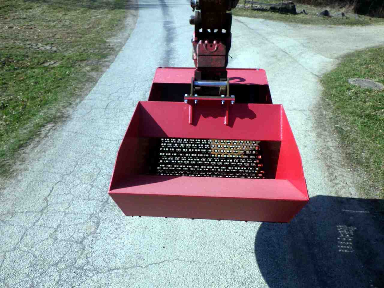 LSB 1000-02 screening bucket - Ковш для Мини-экскаваторов: фото 2 LSB 1000-02 screening bucket - Ковш для Мини-экскаваторов: фото 2