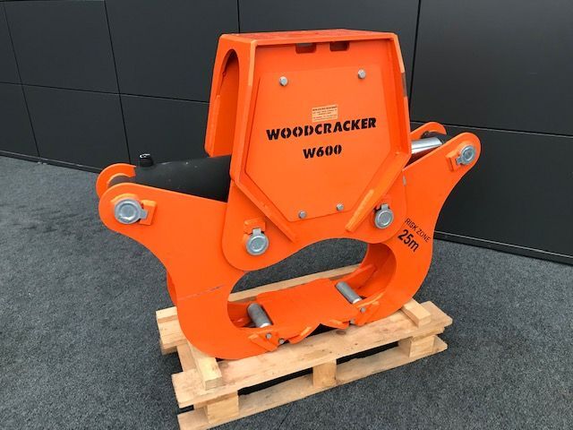 WESTTECH Woodcracker W 600 - Навесное оборудование для Мини-экскаваторов: фото 2 WESTTECH Woodcracker W 600 - Навесное оборудование для Мини-экскаваторов: фото 2