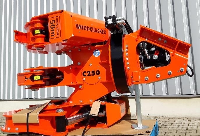 Westtech Woodcracker C 250 - Навесное оборудование для Экскаваторов: фото 2 Westtech Woodcracker C 250 - Навесное оборудование для Экскаваторов: фото 2