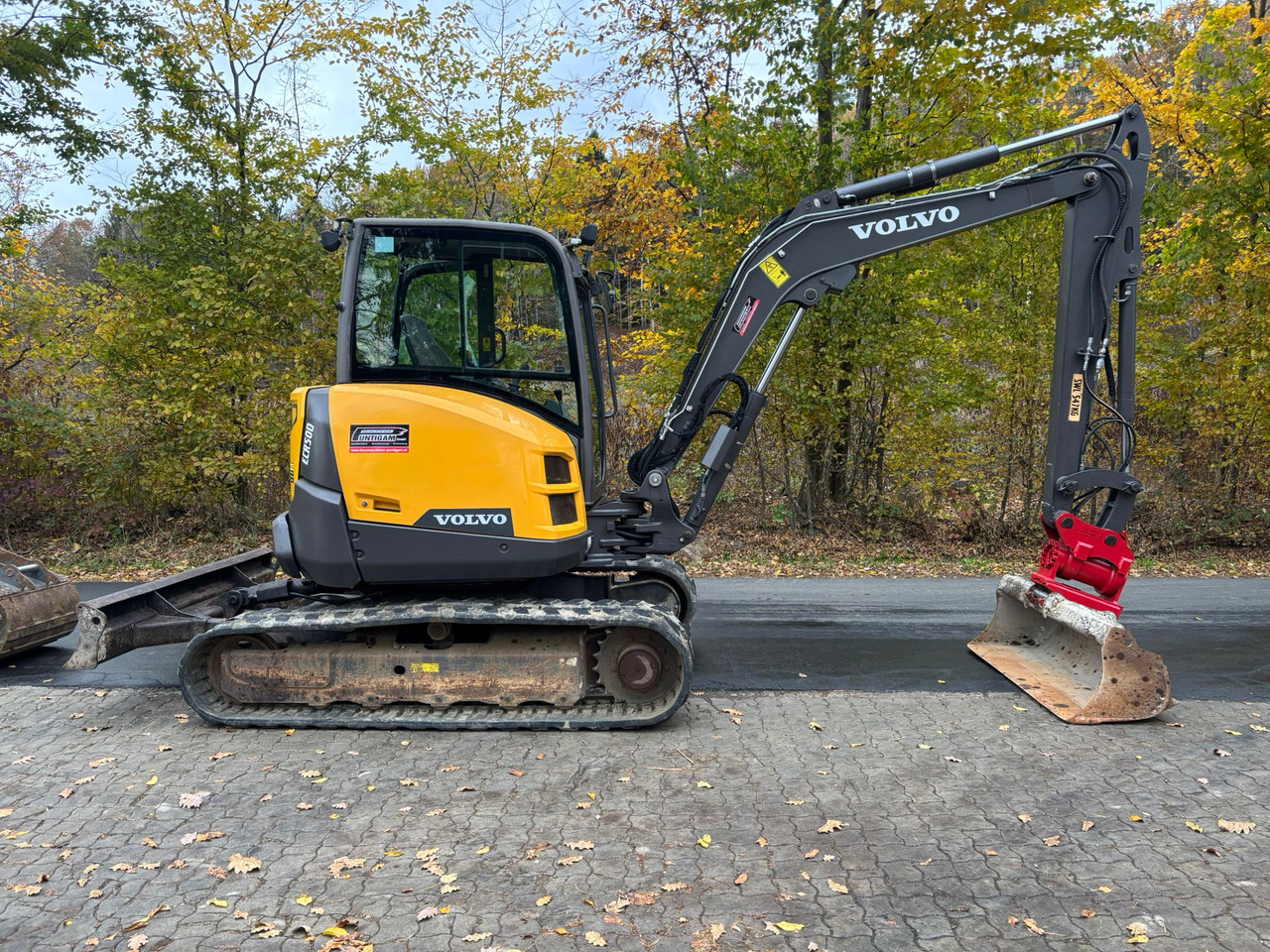 VOLVO ECR 50 D - Мини-экскаватор: фото 2 VOLVO ECR 50 D - Мини-экскаватор: фото 2