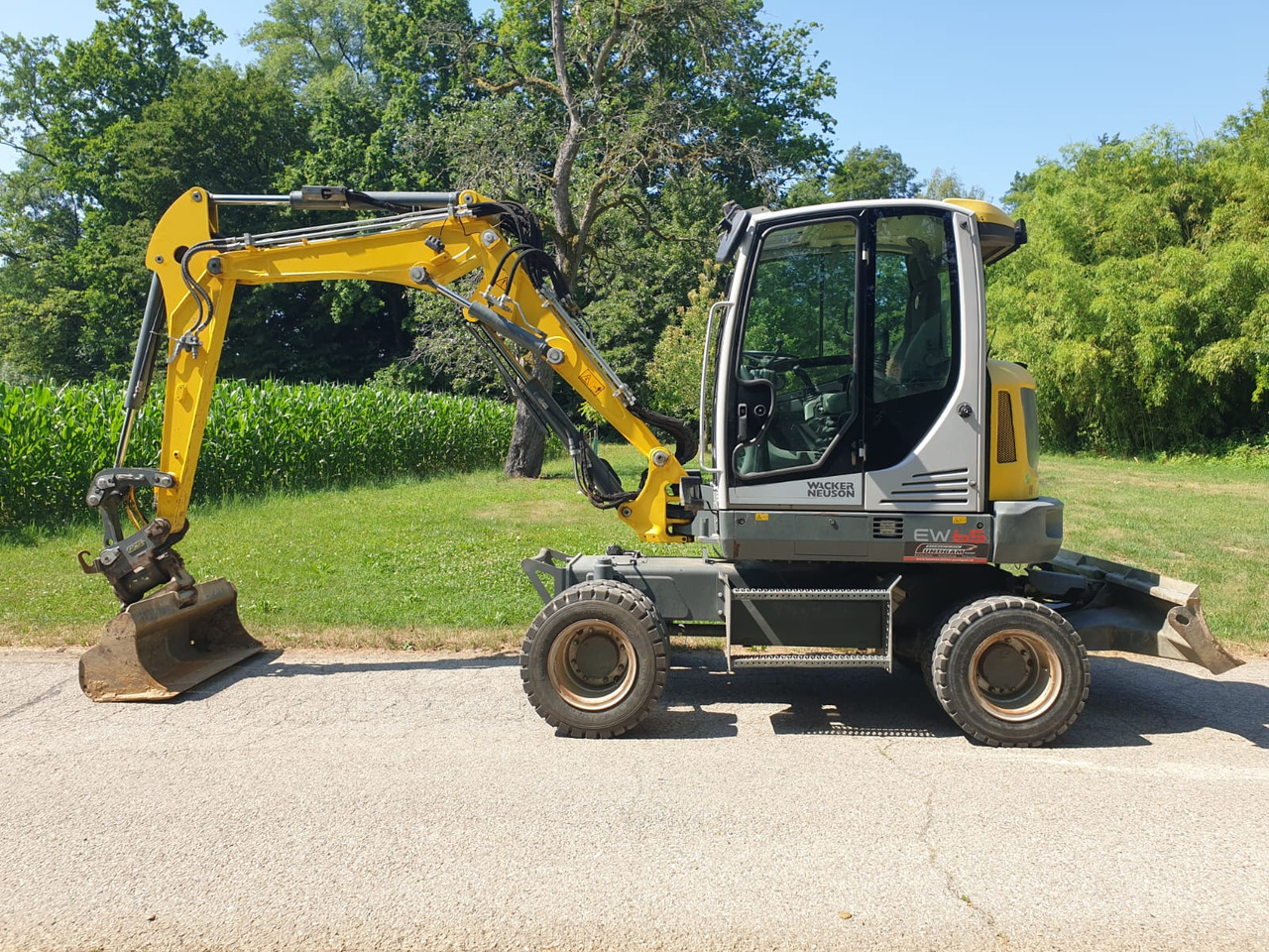 WACKER Neuson EW 65 - Колёсный экскаватор: фото 1 WACKER Neuson EW 65 - Колёсный экскаватор: фото 1