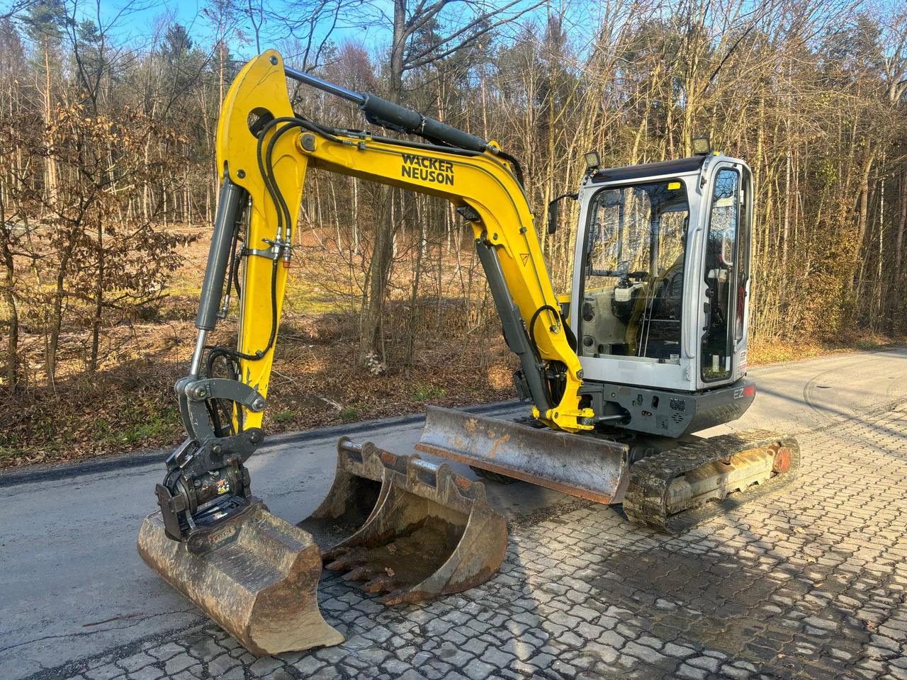 WACKER Neuson EZ 38 - Мини-экскаватор: фото 3 WACKER Neuson EZ 38 - Мини-экскаватор: фото 3