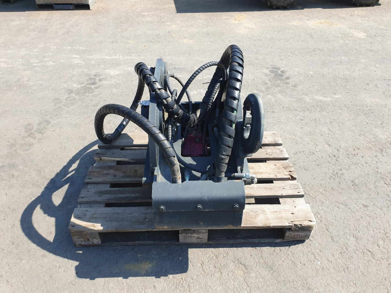 Winkelbauer XL Quick coupler - Сцепное устройство для Гусеничных экскаваторов: фото 3 Winkelbauer XL Quick coupler - Сцепное устройство для Гусеничных экскаваторов: фото 3