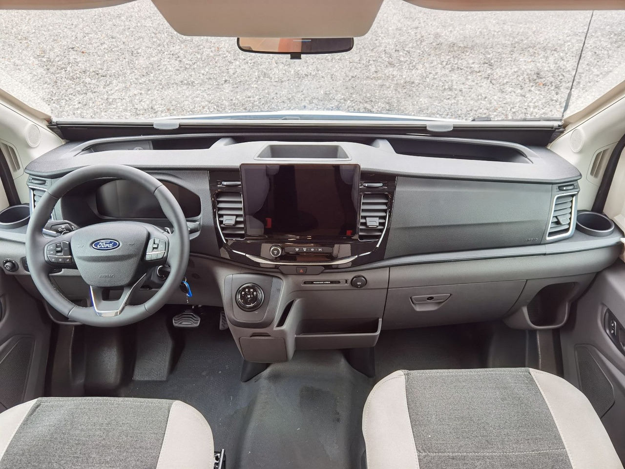 Chausson 640 TITANIUM / MODELL 2026 / 165PS / XXL-HUBBETT - Полуинтегрированный автодом: фото 5 Chausson 640 TITANIUM / MODELL 2026 / 165PS / XXL-HUBBETT - Полуинтегрированный автодом: фото 5