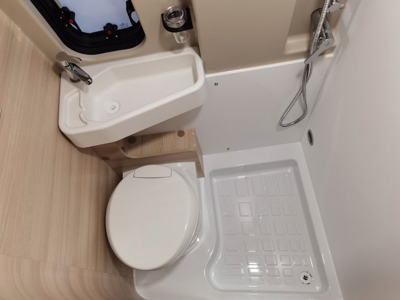 Кастенваген Chausson V594 FIRST LINE/ -2026- / 140PS / ZUBEHÖR -PAKET: фото 19 Кастенваген Chausson V594 FIRST LINE/ -2026- / 140PS / ZUBEHÖR -PAKET: фото 19