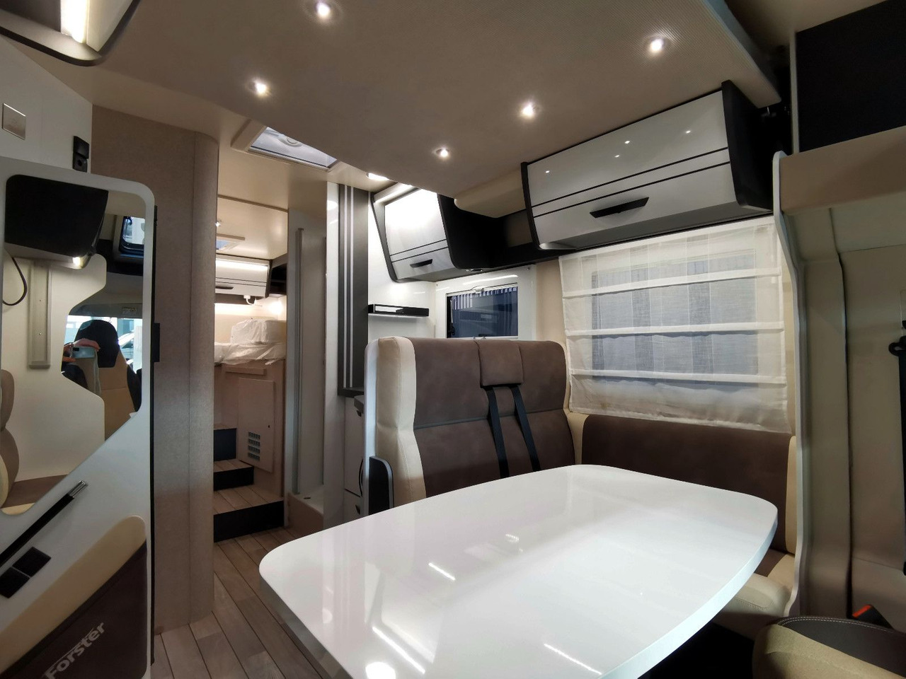 Новый Полуинтегрированный автодом Forster T 745 EB /-MODELL 2025- / EINZELBETTEN & RAUMBAD: фото 12