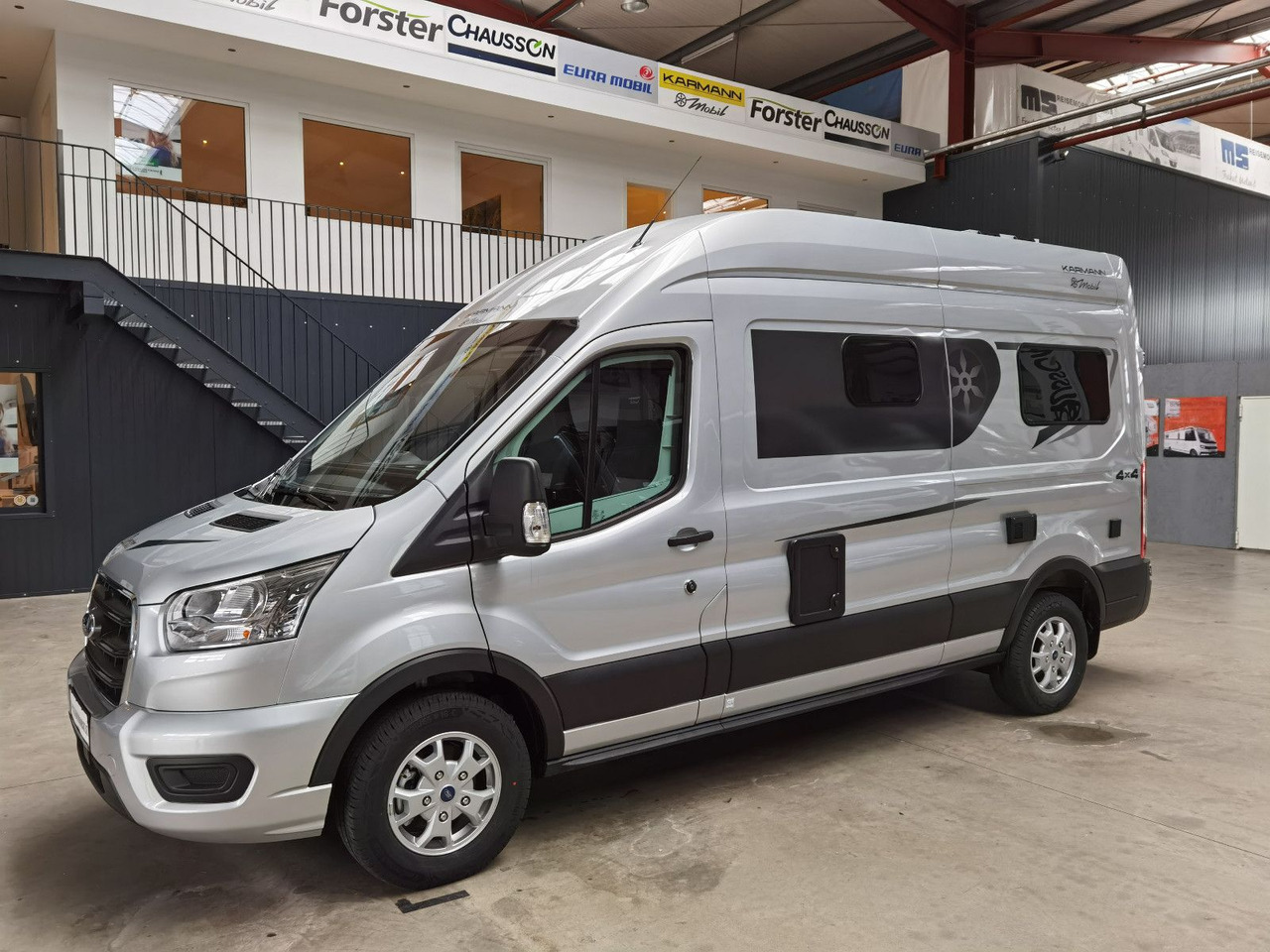 Karmann DEXTER 570 /170PS-4x4 /SOLAR/ AHK / EINZELBETTEN - Кастенваген: фото 5 Karmann DEXTER 570 /170PS-4x4 /SOLAR/ AHK / EINZELBETTEN - Кастенваген: фото 5