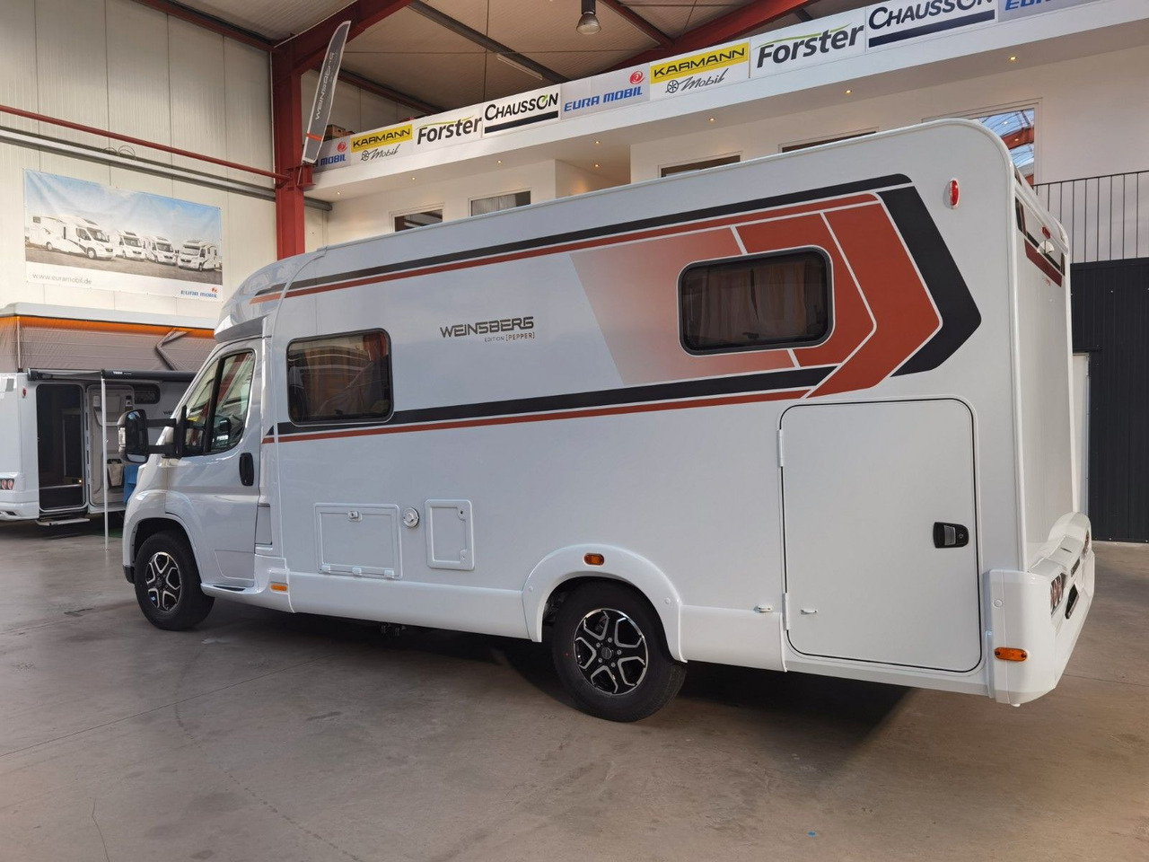 Weinsberg CARACOMPACT 600 MEG EDITION PEPPER /-MODELL 2025 - Полуинтегрированный автодом: фото 5 Weinsberg CARACOMPACT 600 MEG EDITION PEPPER /-MODELL 2025 - Полуинтегрированный автодом: фото 5