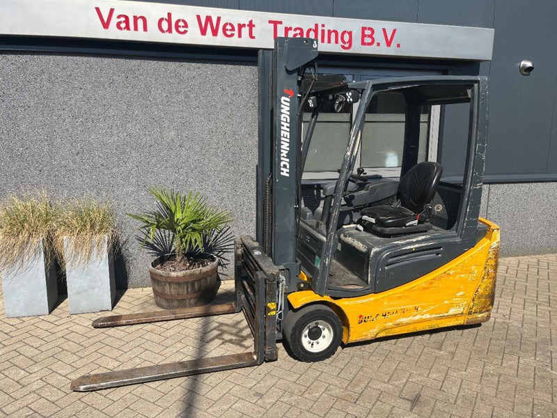 Jungheinrich EFG216K Heftruck Jungheinrich EFG216K Duplo 360 Freelift/Sideshift/vorkversteller Elektrisch Accu 2016 - Электропогрузчик: фото 3 Jungheinrich EFG216K Heftruck Jungheinrich EFG216K Duplo 360 Freelift/Sideshift/vorkversteller Elektrisch Accu 2016 - Электропогрузчик: фото 3