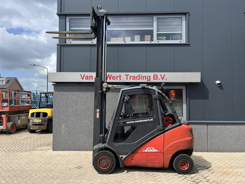 Linde H30T Duplo 360 Sideshift LPG 2005 - Газовый погрузчик: фото 2 Linde H30T Duplo 360 Sideshift LPG 2005 - Газовый погрузчик: фото 2