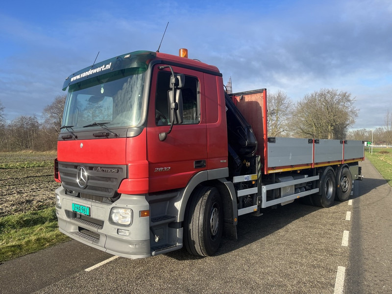 Mercedes-Benz ACTROS 2832 - Грузовик бортовой/ Платформа, Автоманипулятор: фото 3 Mercedes-Benz ACTROS 2832 - Грузовик бортовой/ Платформа, Автоманипулятор: фото 3