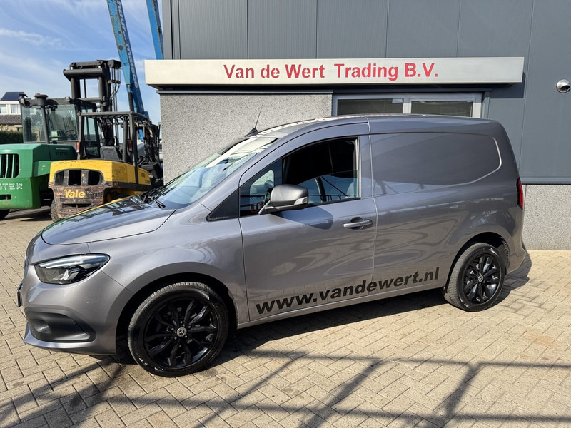 Mercedes-Benz Citan 110 CDI 95PK Diesel 2021 Airco / DAB + / Apple Carplay / Camera / LM Velgen / Cruise control / Navi Zeer Net! - Фургон с закрытым кузовом: фото 2 Mercedes-Benz Citan 110 CDI 95PK Diesel 2021 Airco / DAB + / Apple Carplay / Camera / LM Velgen / Cruise control / Navi Zeer Net! - Фургон с закрытым кузовом: фото 2