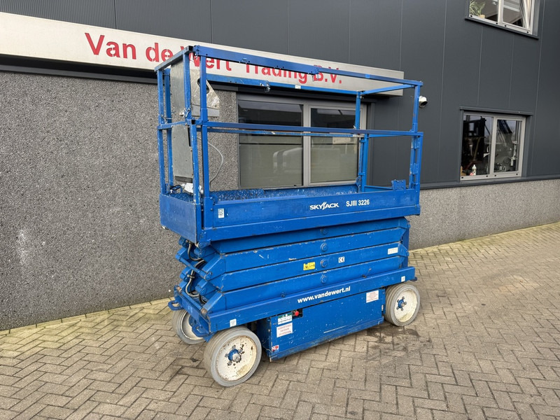 Skyjack SJ 3226 - Ножничный подъемник: фото 2 Skyjack SJ 3226 - Ножничный подъемник: фото 2