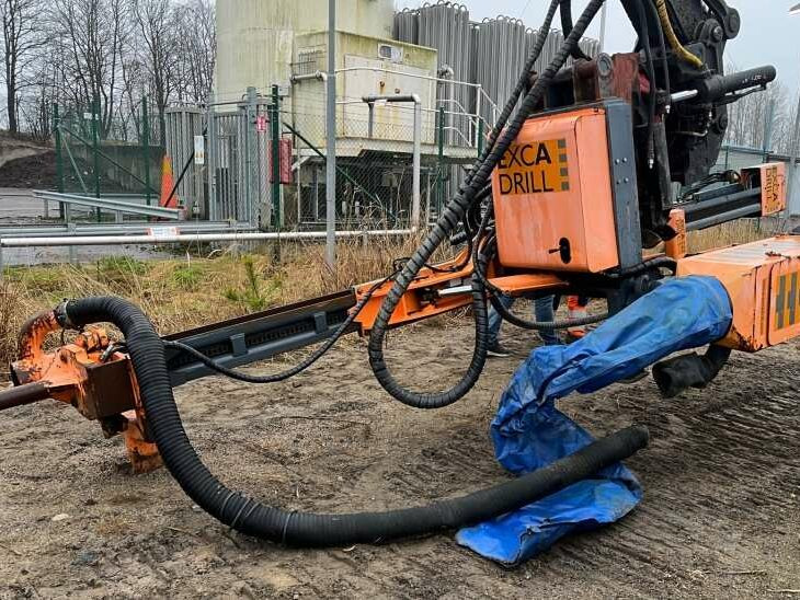 Excadrill 22A drilling attachment - Буровая машина: фото 1 Excadrill 22A drilling attachment - Буровая машина: фото 1